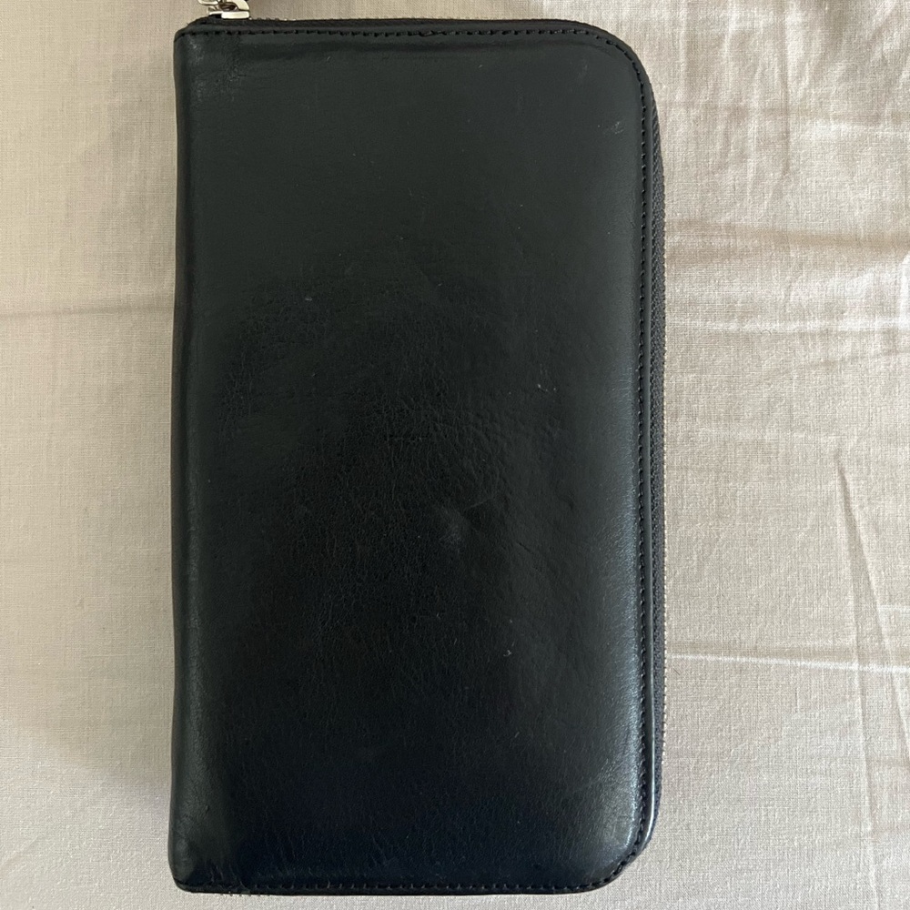Clhei black long wallet/wristlet